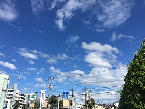 雨上がりの青空